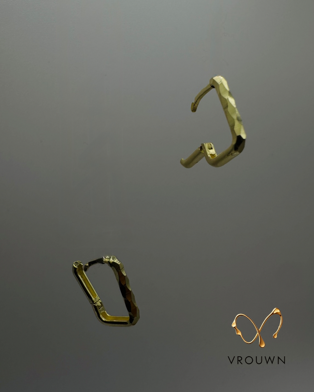 Shine Square Faceted Hoop