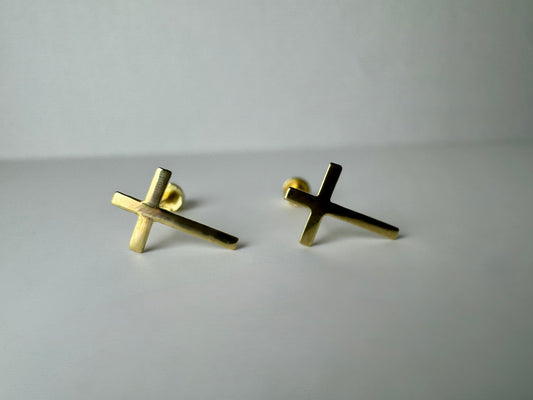 Croos Stud Vrouwn